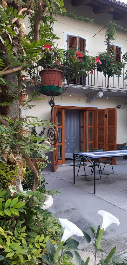 Il Giardino Del Gallo Cherasco Exterior photo